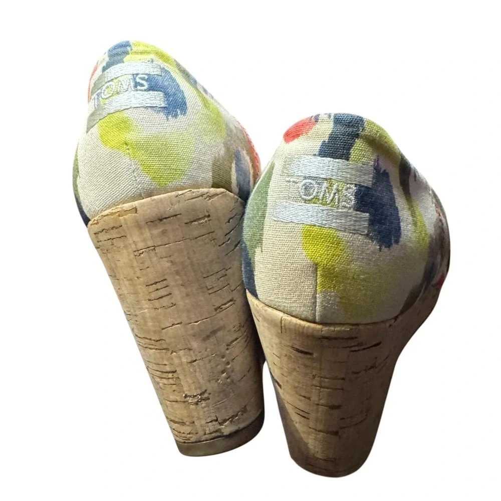 TOMS Shoes Womens Size 8.5‎ Multicolor Floral Peep Toe Cork Platform Wedge Heels